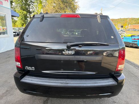 Used 2009 Jeep Grand Cherokee Laredo image 8
