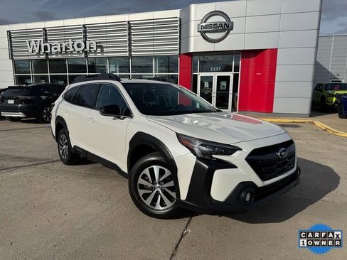 Used 2024 Subaru Outback Premium image 1