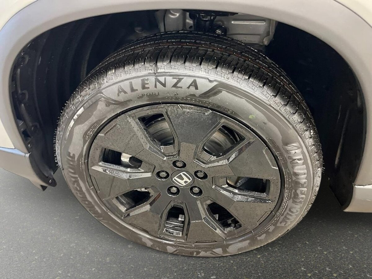 New 2026 Honda Pilot Black Edition image 11