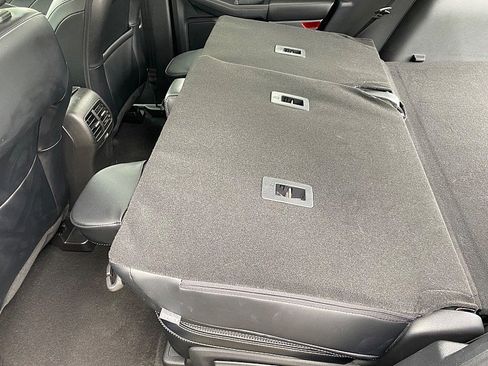 Certified 2025 Ford Escape Platinum AWD/4WD image 44