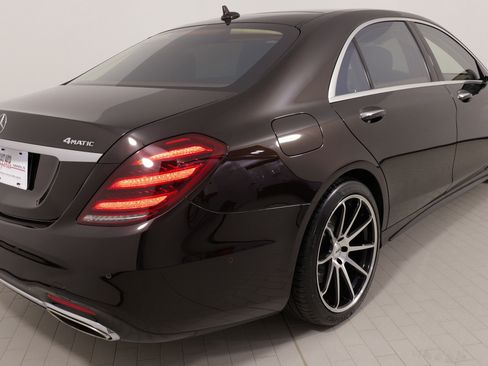 Used 2018 Mercedes-Benz S 560 S 560 4MATIC image 11