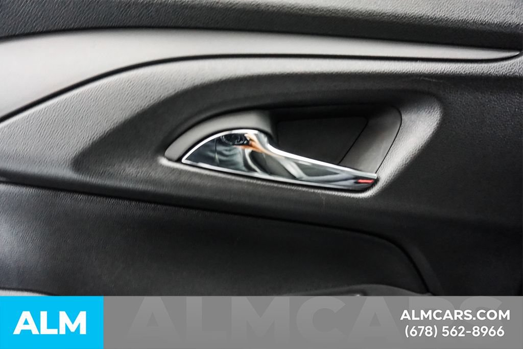 Used 2025 Chevrolet TrailBlazer LT FWD image 50