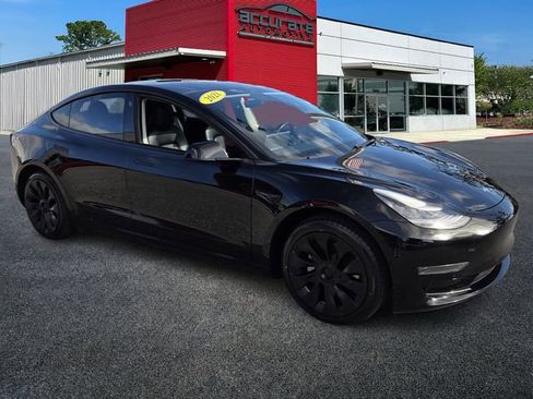 Used 2021 Tesla Model 3 Standard Range Plus image 7
