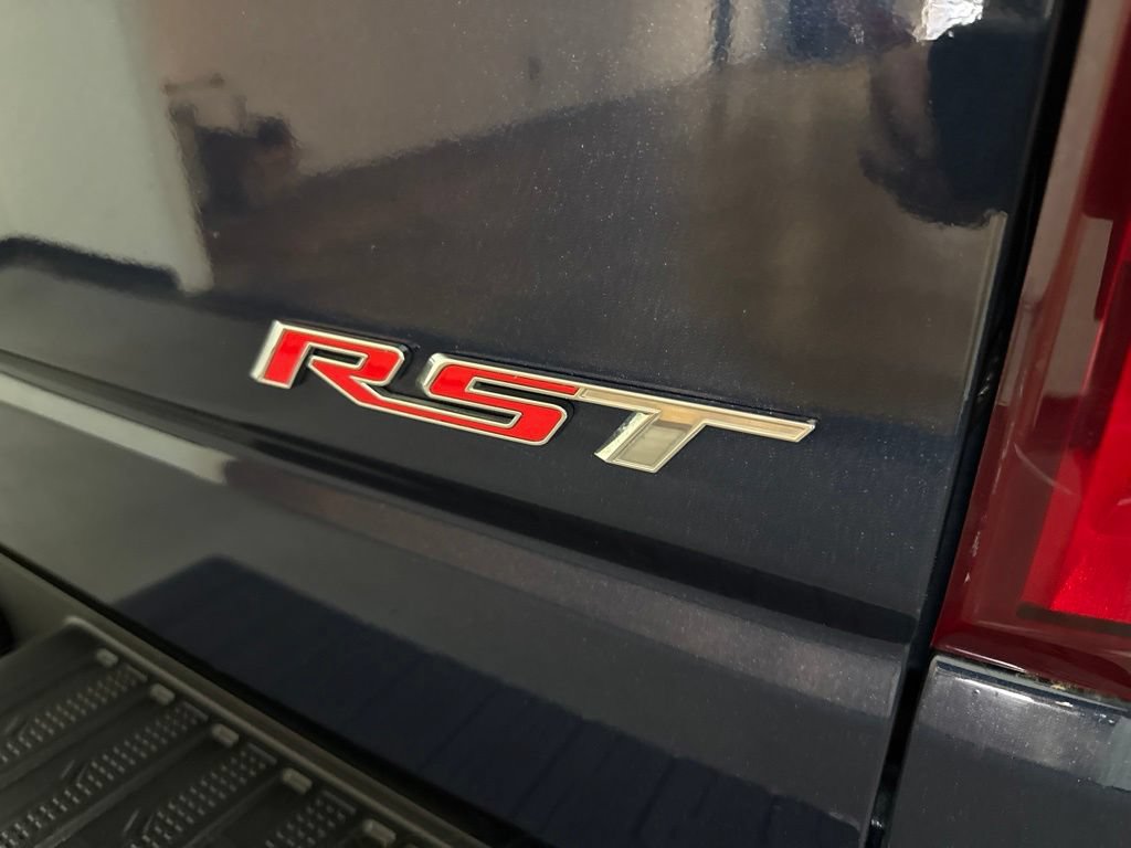 Used 2019 Chevrolet Silverado 1500 RST AWD/4WD image 36