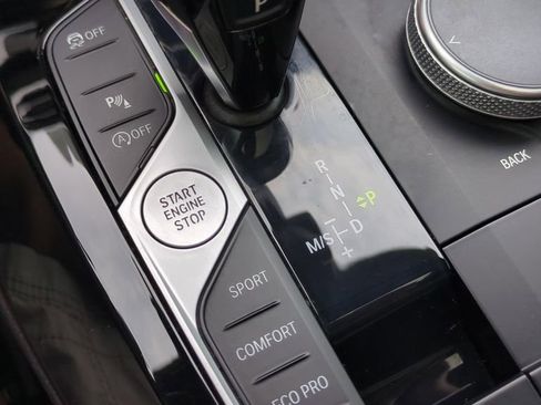 Used 2023 BMW X3 sDrive30i w/ M Sport Package image 25