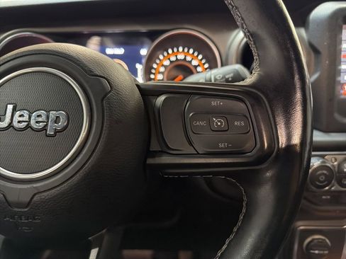 Used 2021 Jeep Wrangler Unlimited Sport AWD/4WD image 19