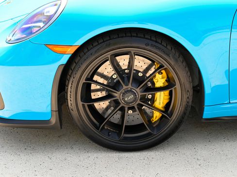 Used 2018 Porsche 911 GT3 RWD image 9