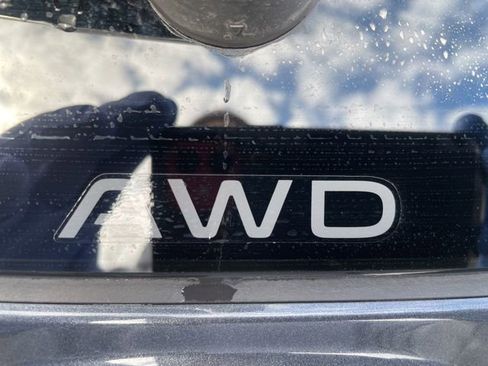 Used 2025 Honda CR-V Sport image 4