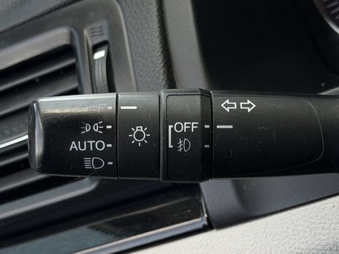 Used 2020 Honda Pilot Touring image 22