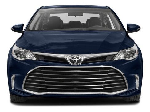 Used 2016 Toyota Avalon Touring FWD image 4