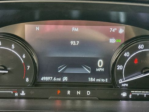 Used 2021 Lincoln Corsair AWD w/ Premium Package image 17