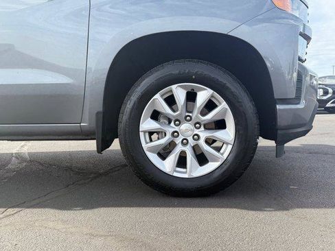 Used 2022 Chevrolet Silverado 1500 Custom w/ Safety Confidence Package image 10