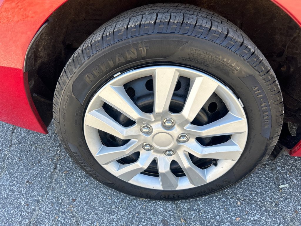 Used 2019 Toyota Corolla LE FWD image 20