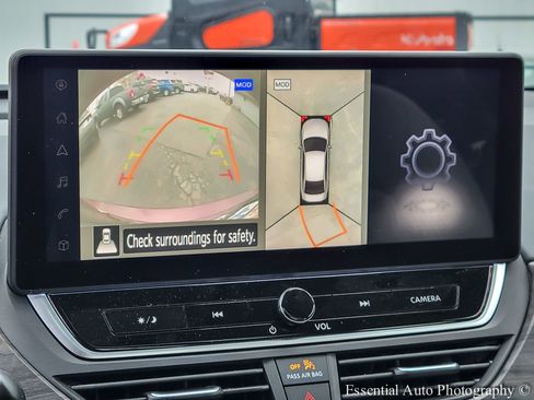 Used 2024 Nissan Altima 2.5 SL image 19