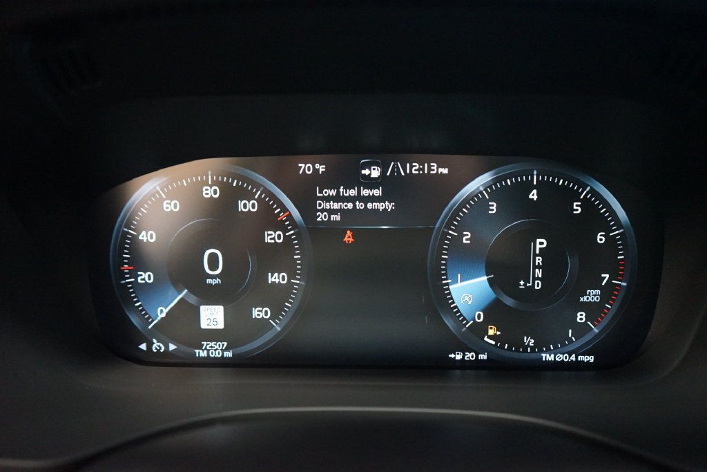 Used 2021 Volvo XC60 T5 Inscription AWD/4WD image 35