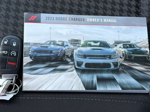 Used 2023 Dodge Charger SXT w/ Blacktop Package RWD image 4