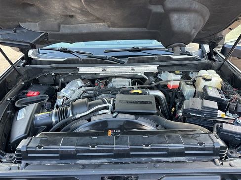 Used 2020 Chevrolet Silverado 2500 LT w/ All Star Edition image 26