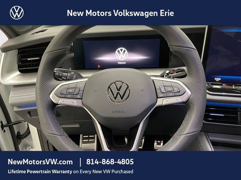 New 2026 Volkswagen Tiguan SE R-Line AWD/4WD image 10