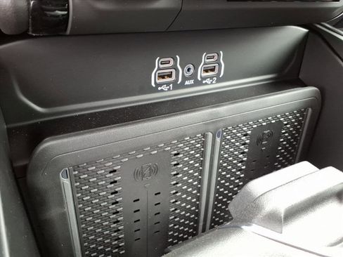New 2026 RAM 2500 Big Horn AWD/4WD image 31
