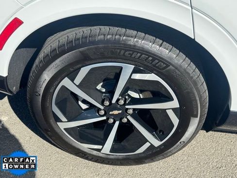Used 2024 Chevrolet Equinox EV LT image 9