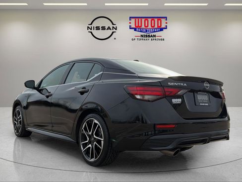 Used 2024 Nissan Sentra SR image 3