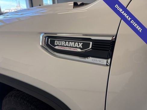 New 2026 GMC Sierra 1500 SLE w/ X31 Off-Road Package AWD/4WD image 7