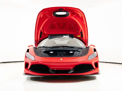 Certified 2021 Ferrari F8 Tributo image 37