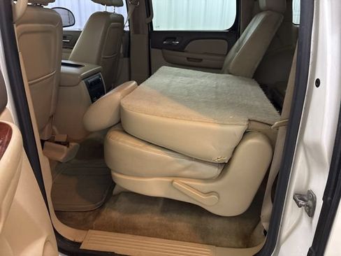 Used 2012 GMC Yukon XL SLT AWD/4WD image 22