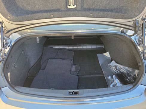 Used 2022 INFINITI Q60 3.0t Luxe w/ Cargo Package RWD image 11