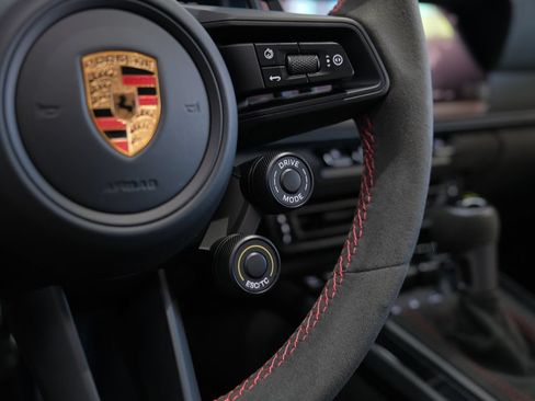 Used 2024 Porsche 911 GT3 RS w/ Weissach Package RWD image 14