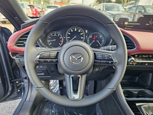 New 2026 MAZDA MAZDA3 2.5 S Hatchback w/ Premium Pkg FWD image 12