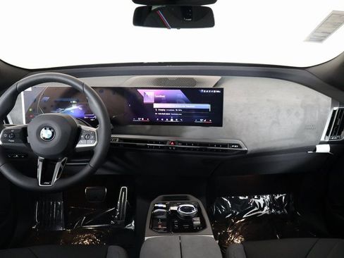 New 2026 BMW iX xDrive60 w/ M Sport Package image 4
