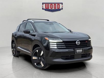 New 2026 Nissan Kicks SR w/ Cold Weather Package