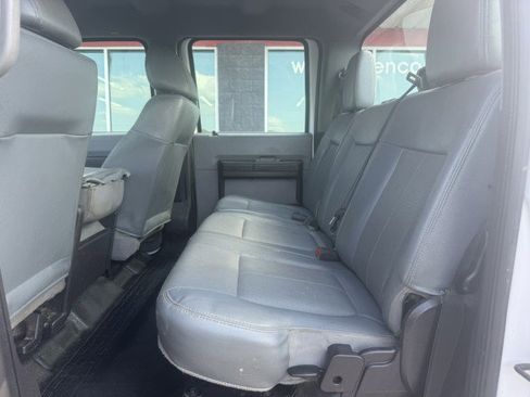 Used 2016 Ford F550 4x4 Crew Cab Super Duty image 10