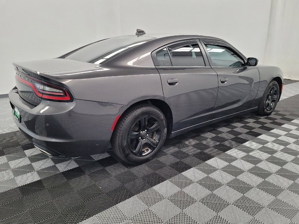 Used 2023 Dodge Charger SXT RWD image 10
