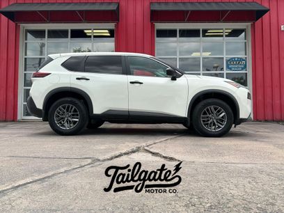 Used 2022 Nissan Rogue S