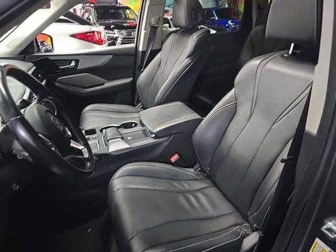 Used 2023 Acura MDX SH-AWD w/ Technology Package image 7