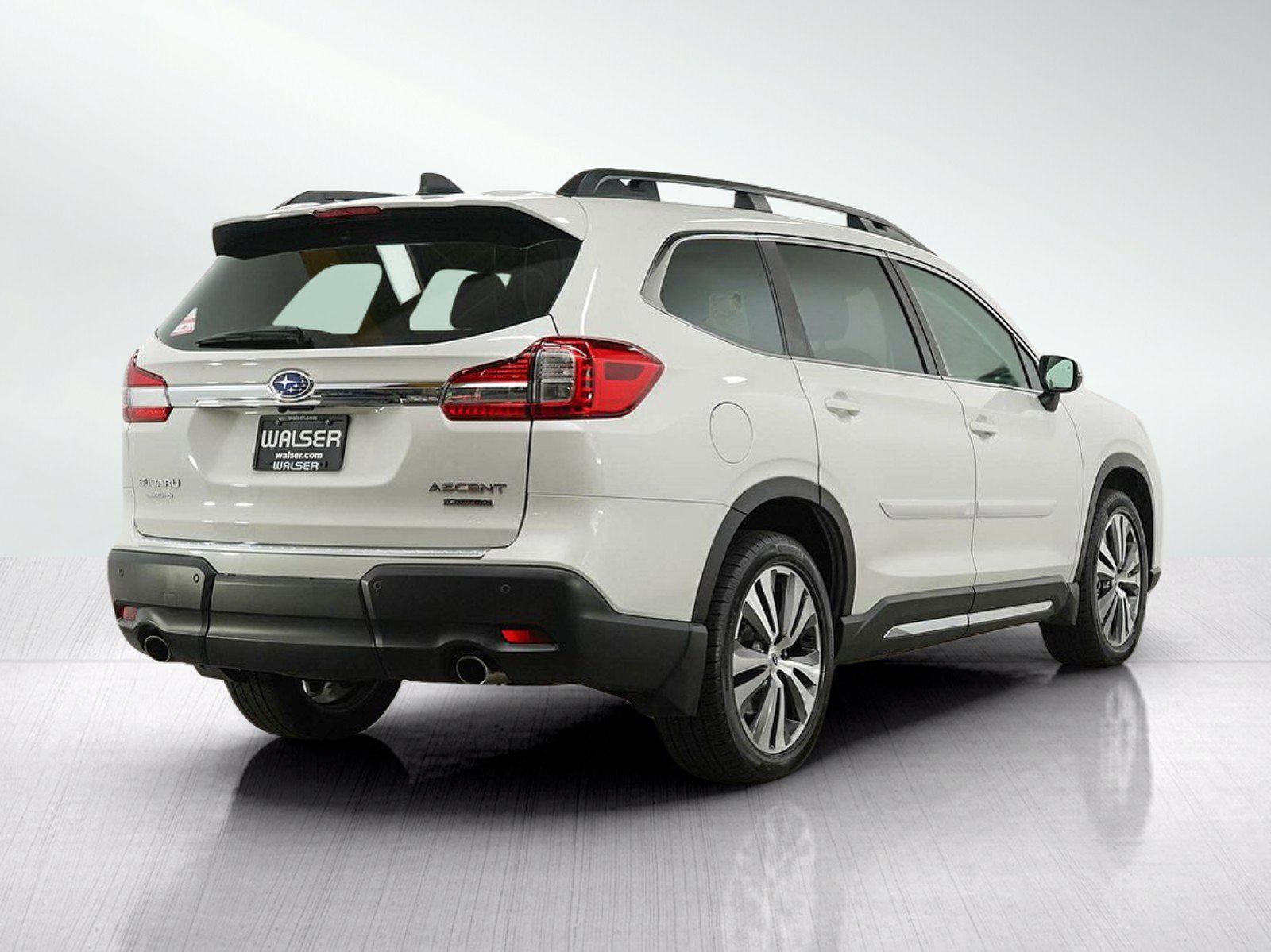 Used 2021 Subaru Ascent Limited w/ Technology Package AWD/4WD image 5