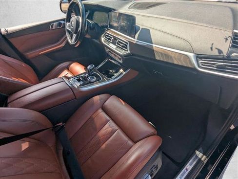 Used 2022 BMW X5 xDrive40i w/ M Sport Package AWD/4WD image 20