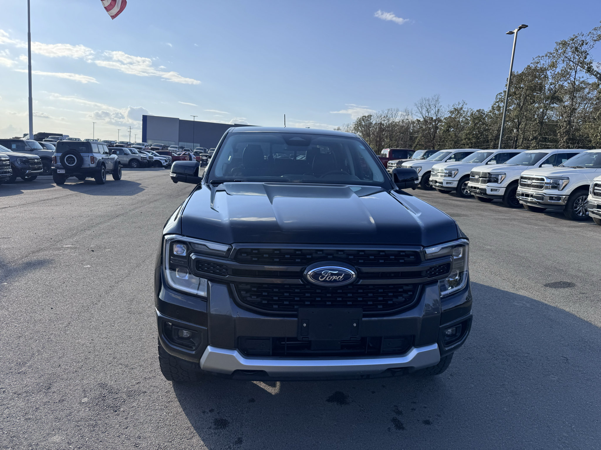 Certified 2025 Ford Ranger Lariat AWD/4WD image 2