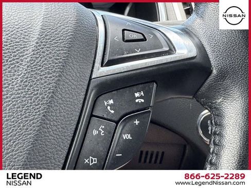 Used 2019 Ford Edge Titanium w/ Equipment Group 301A AWD/4WD image 19
