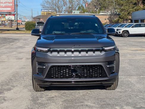 New 2026 Jeep Grand Wagoneer 2WD w/ Premium Group I image 8