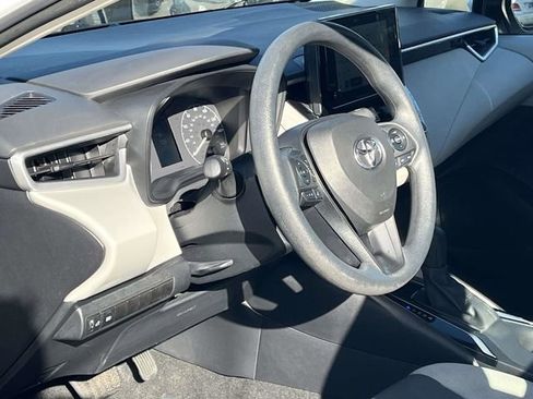 Used 2023 Toyota Corolla LE image 12