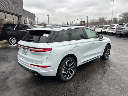 New 2026 Lincoln Corsair Grand Touring AWD/4WD image 7