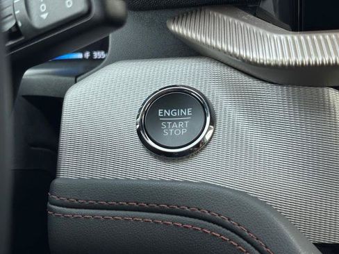 Certified 2026 Ford Explorer Active RWD image 25