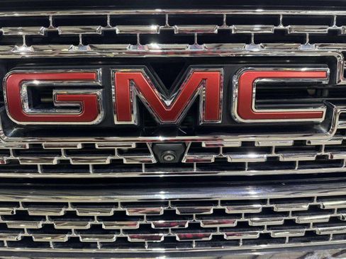 Used 2021 GMC Sierra 3500 Denali w/ Denali Ultimate Package image 19