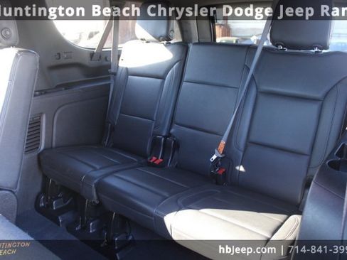 Used 2024 Chevrolet Suburban LT image 35