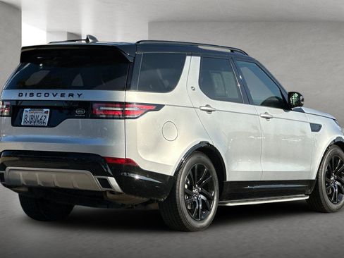 Used 2019 Land Rover Discovery HSE image 4