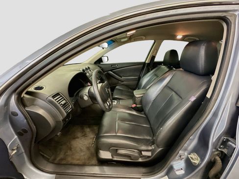 Used 2012 Nissan Altima 2.5 S FWD image 13