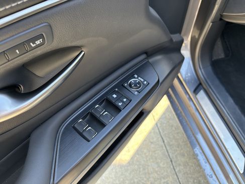 Used 2021 Lexus ES 350 w/ Premium Package FWD image 15